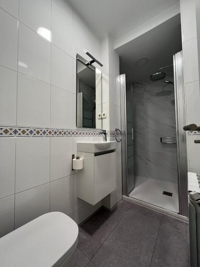דירות א-קורוניה Amplio Y Centrico Piso Con Patio. מראה חיצוני תמונה